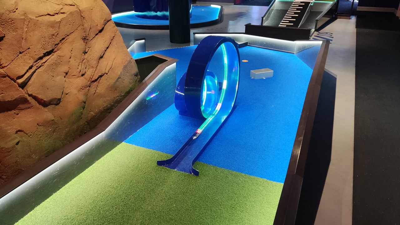 Mini golf Hollywood Bowl 2