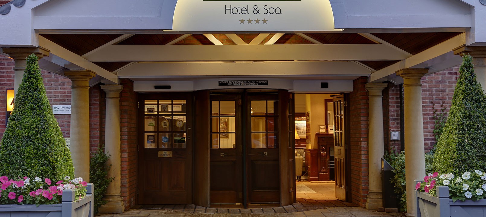 moorhallhotelgroundsandhotel3483007