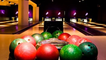 Ten Pin Pyramid Bowling Leeds
