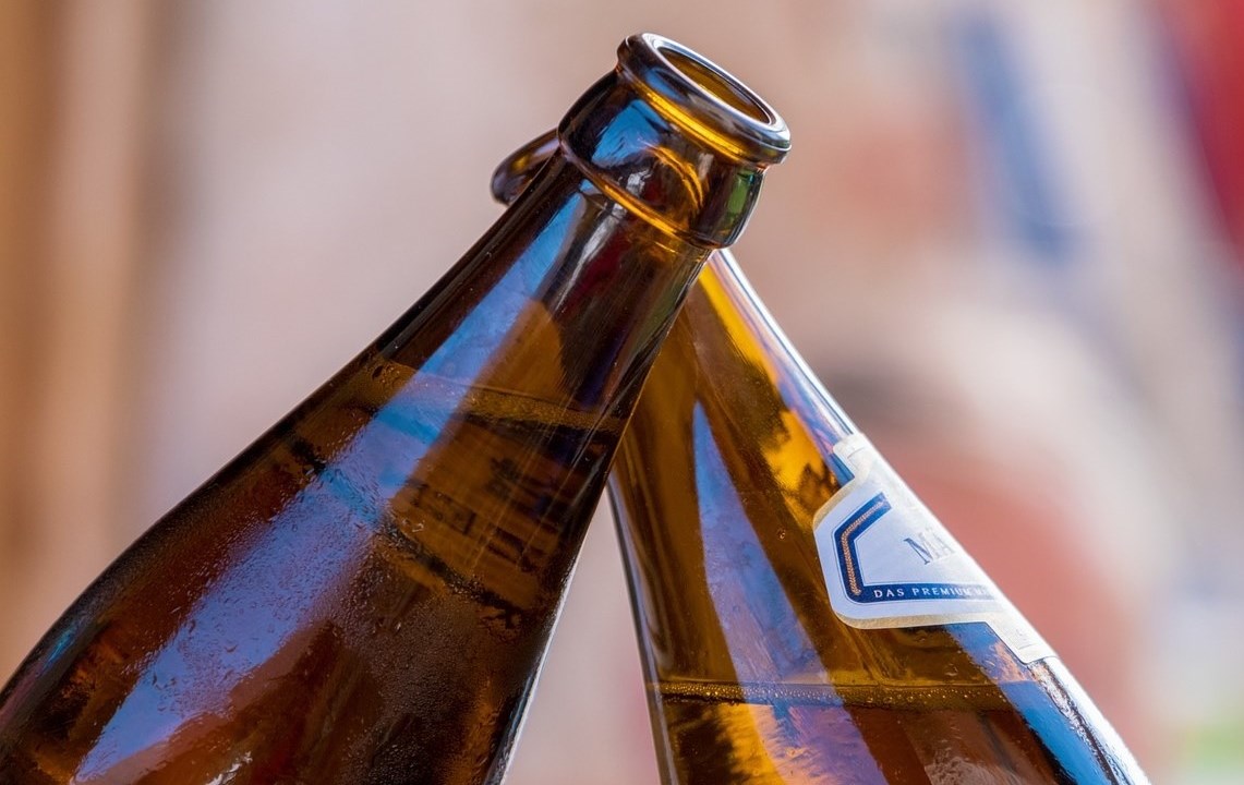 Bar Tour Bottles Cheers Clink