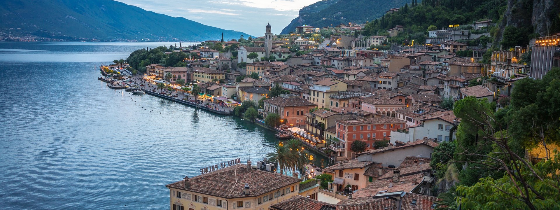 Lake Garda pano