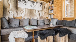 oulanka basecamp summer interior seat