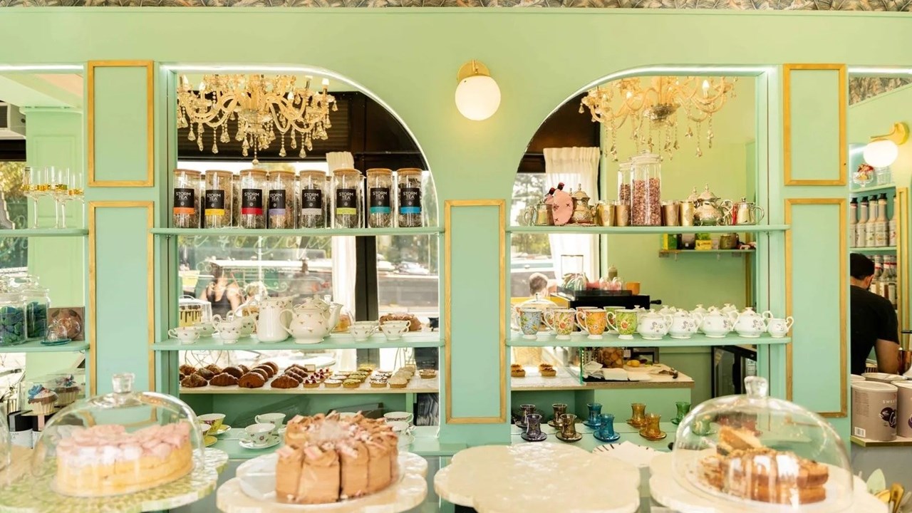 Cafe 90 Delice Venue