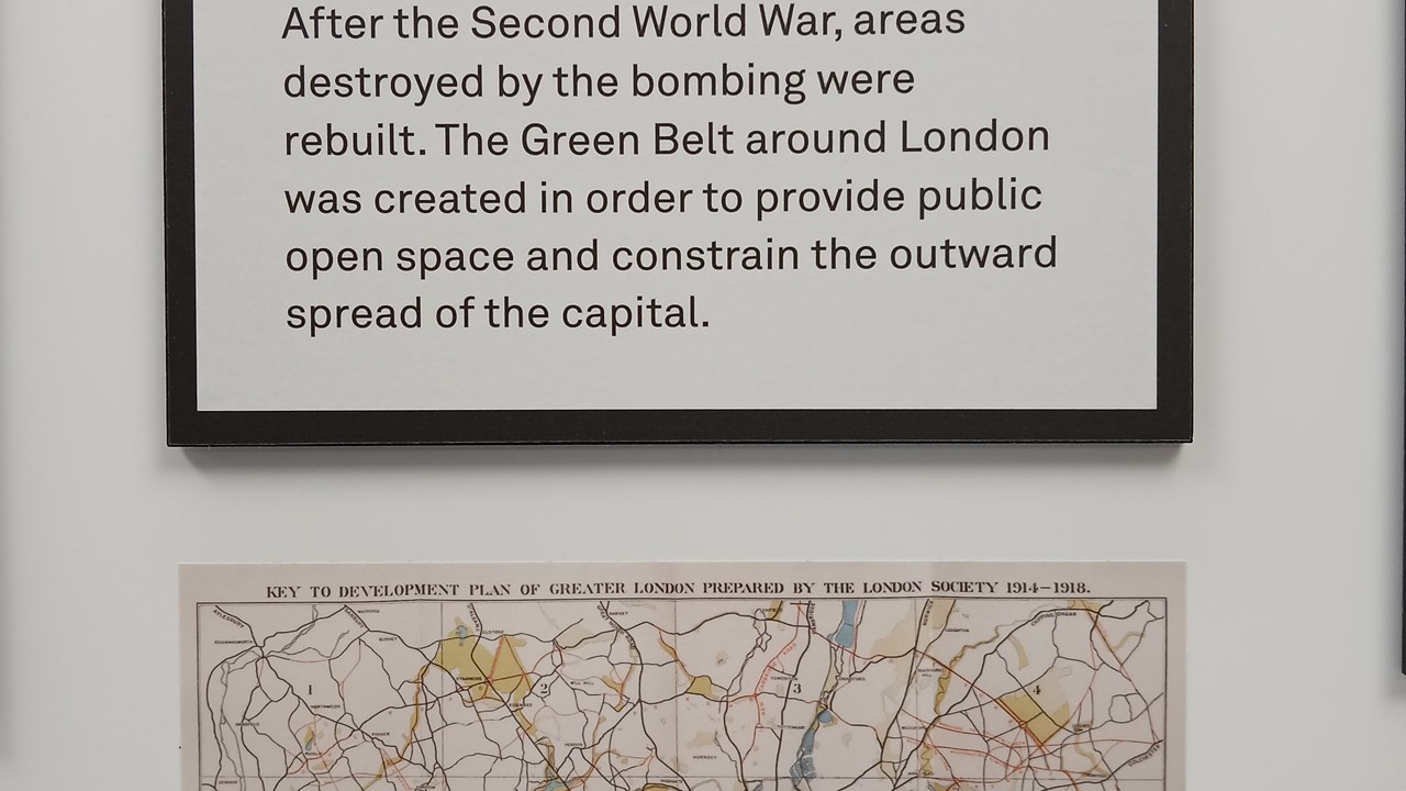 7 mile, London Blackfriars to Oxford Circus walk, British Museum & Gardens Visits.16