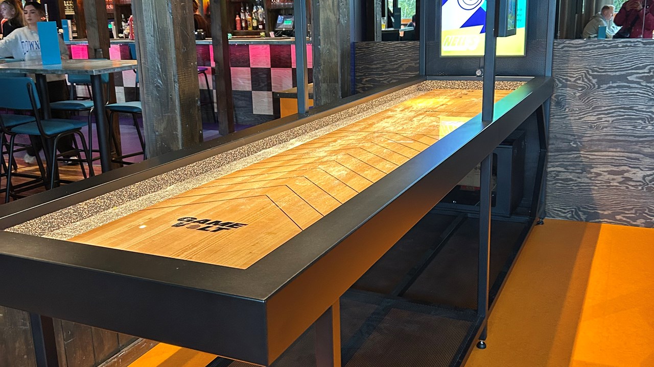 Nell's Shuffleboard