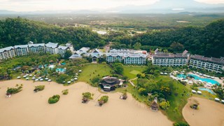 Shangri La Resort