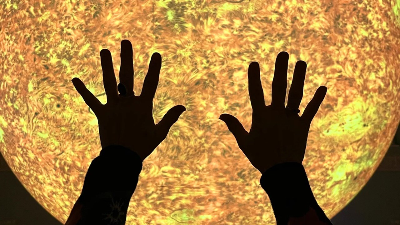 Helios Victoria Baths Hands