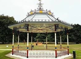 cassiobury park bandstand