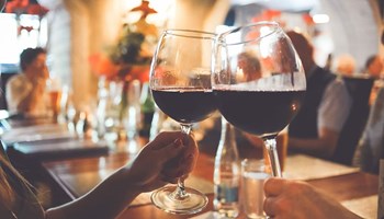 Saturday Social at The White Swan Leeds