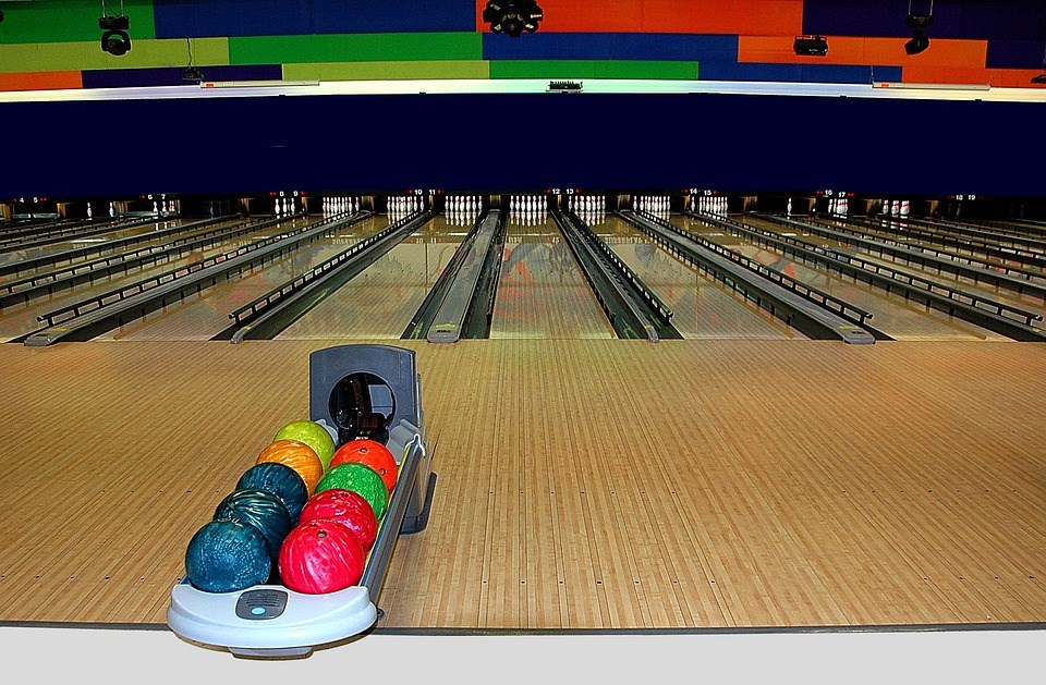 ten pin bowling