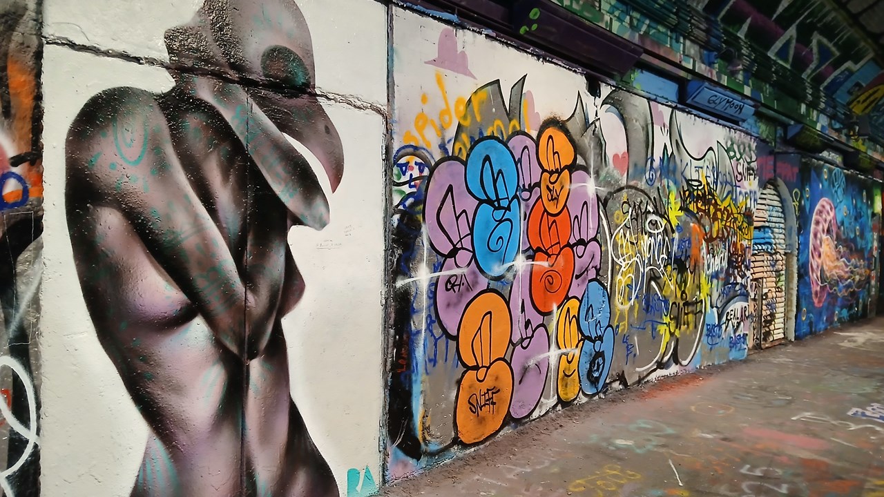 14 Blackfriars to Elephant & Castle walk