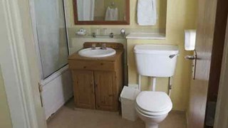 Sandringham hotel Cardiff3