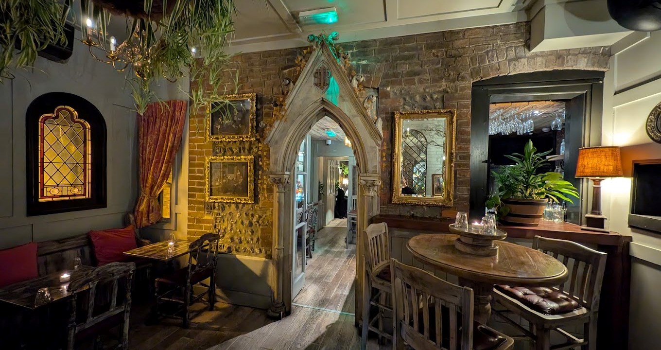 The Plotting Parlour 5