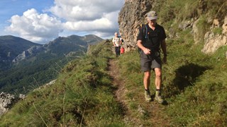 Walking Agara terrain