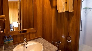 City of Palaces” – A Spice Escapes Exclusive River Adventure