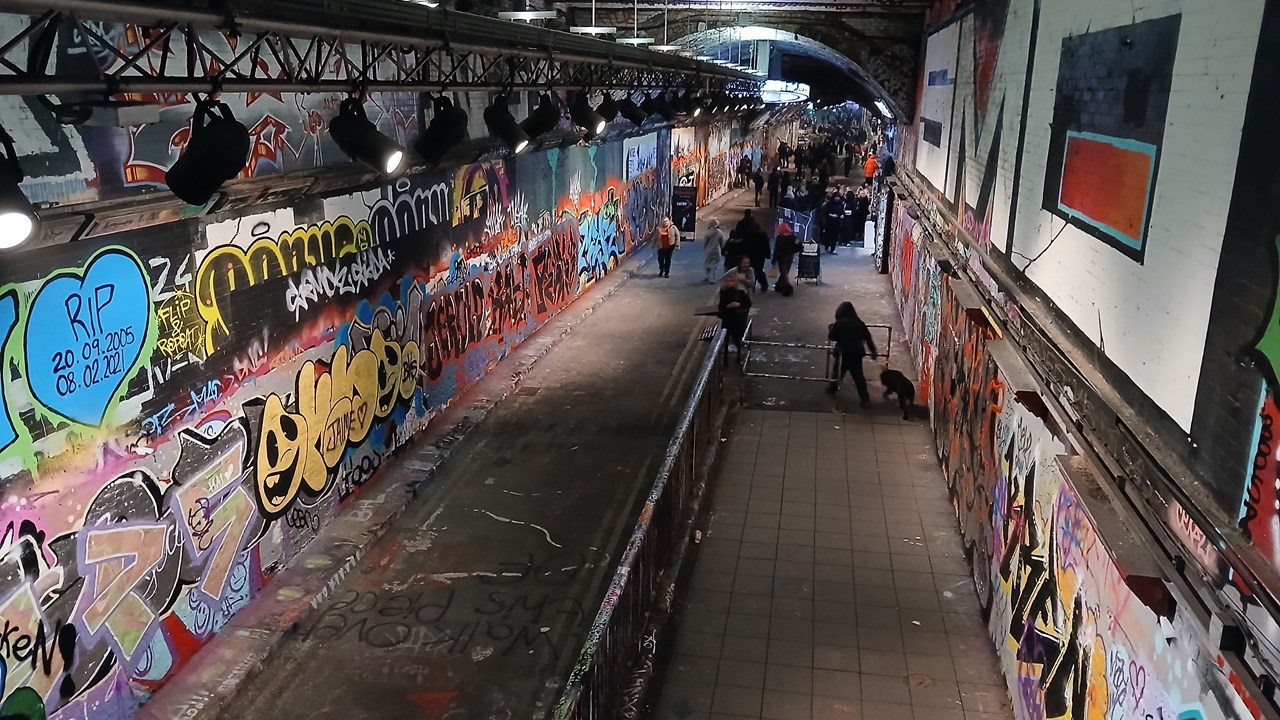 4 Blackfriars to Elephant & Castle walk