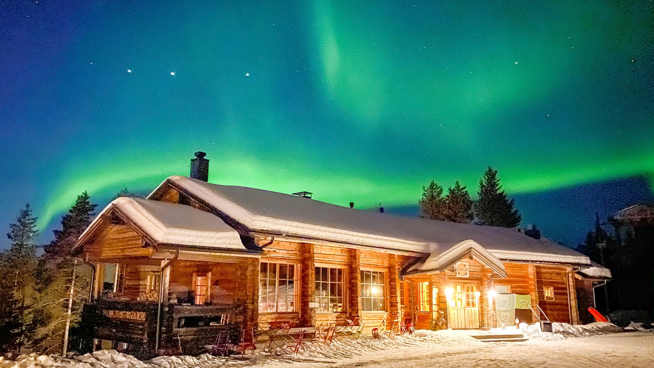 Finland winter Base AuroraOivukka