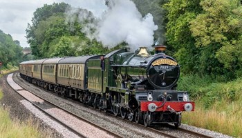 The Shakespeare Express from Derby or Burton on Trent to Stratford-upon-Avon