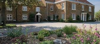 Knights Hill Hotel 1
