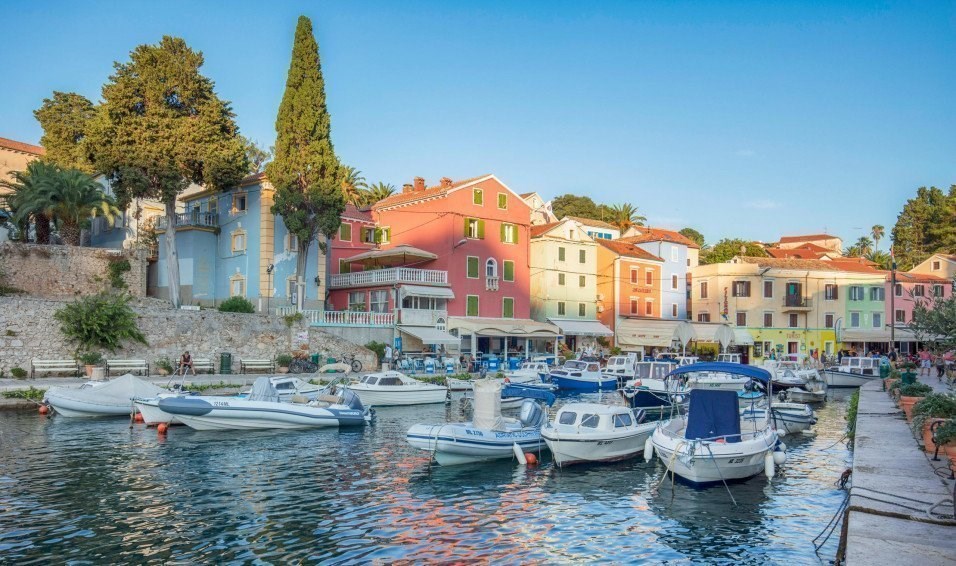 Hotel Punta Croatia velilosinjtown2