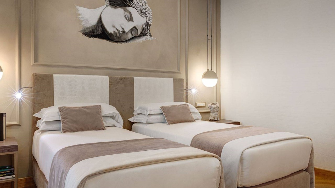 Rome Dharma StyleHotelRomaFoto2022CameraComfortQuadrata2