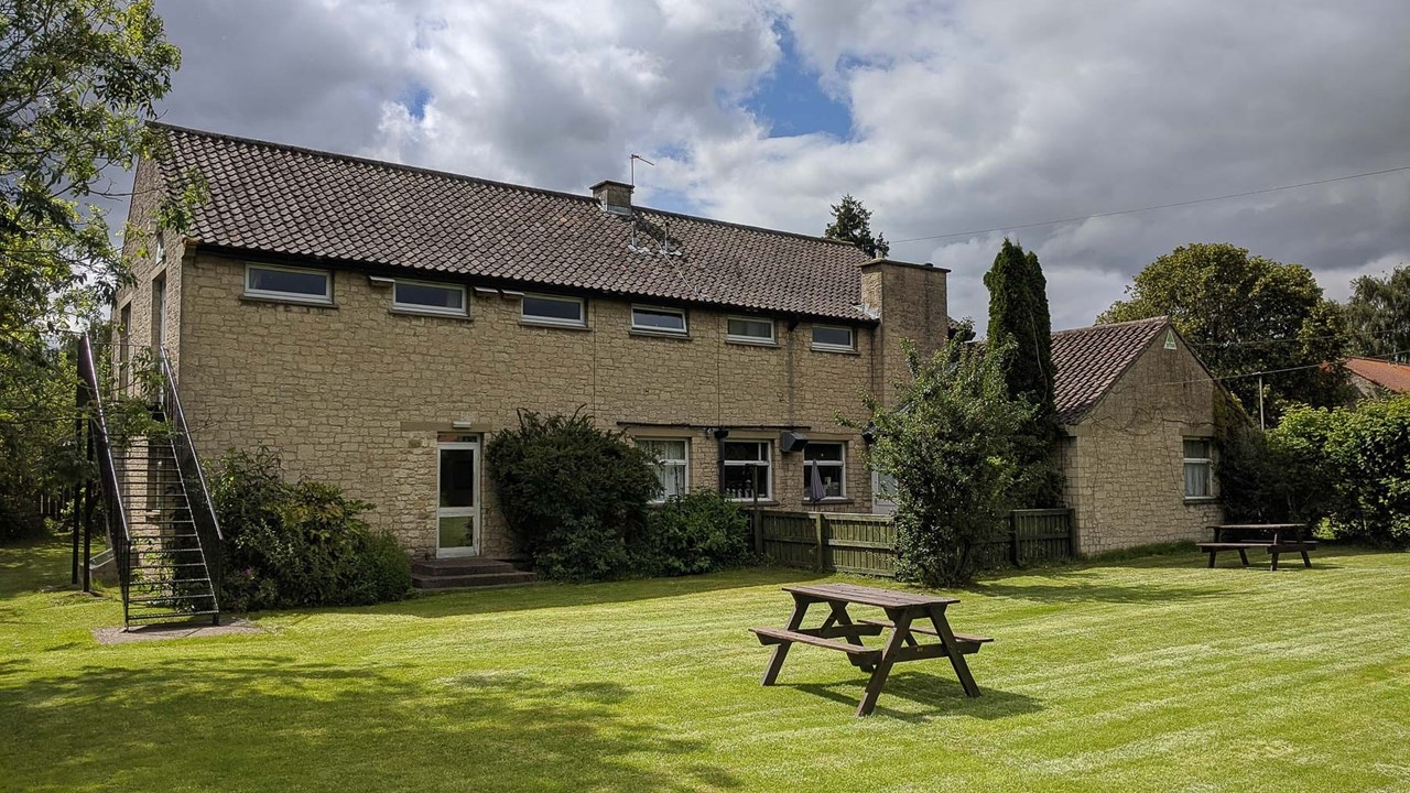 YHA Helmsley Outside