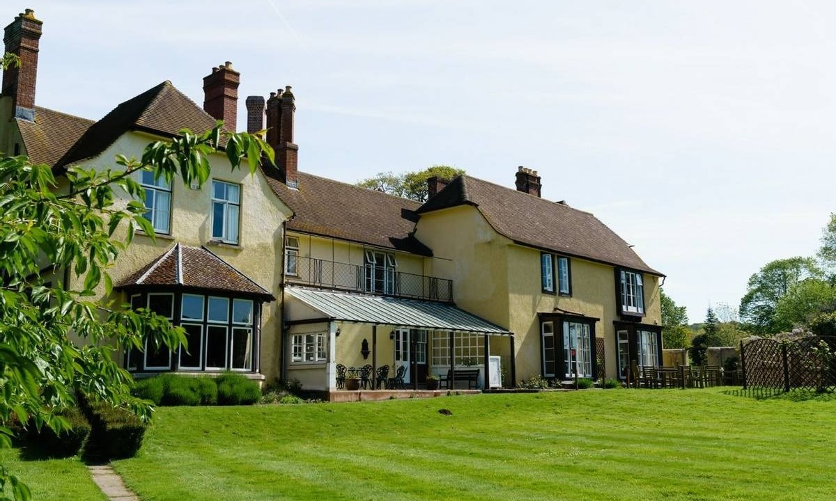 HF Holnicote House Selworthy Hero