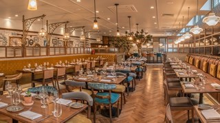 Devere Beaumont1705 bar