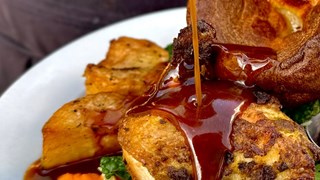 TROF NQ Sunday Roast