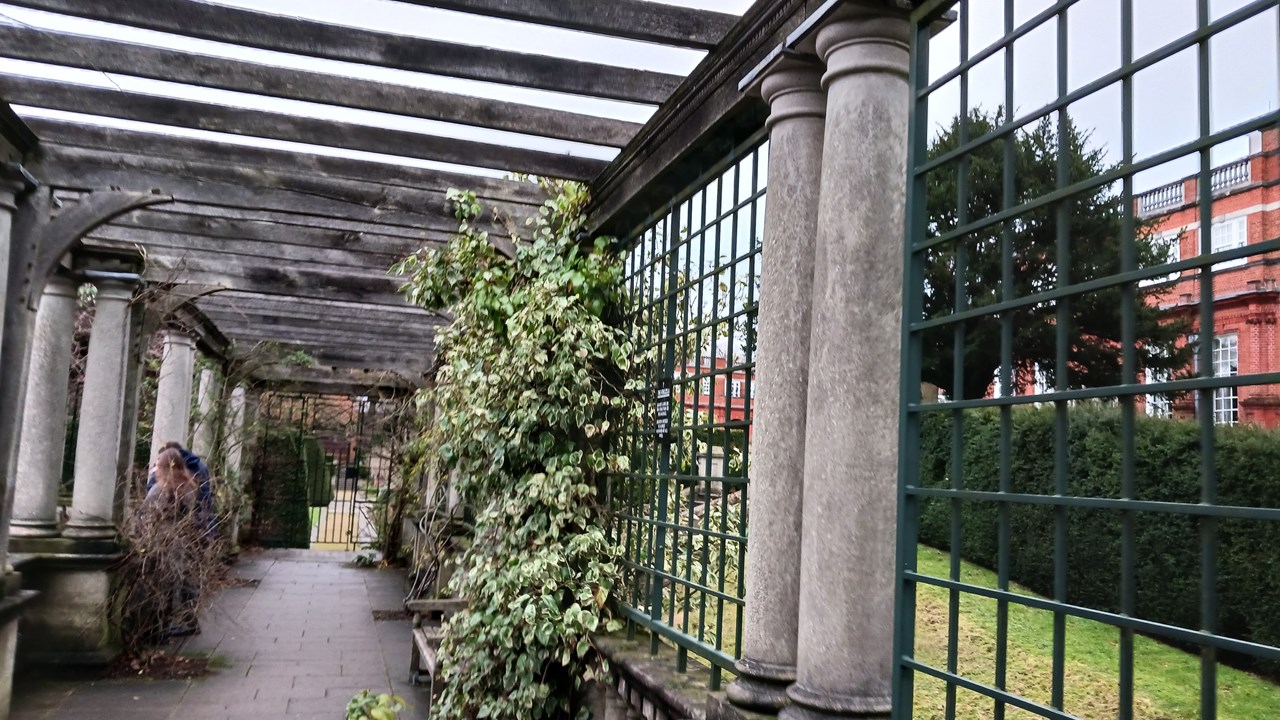 Pergola in Golders Hill Park 1