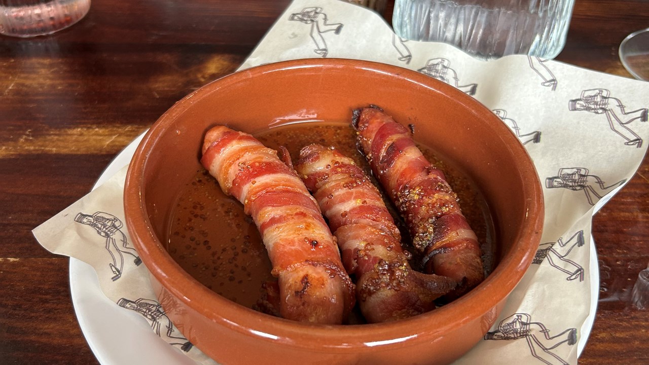 Cafe Continental Sunday Lunch