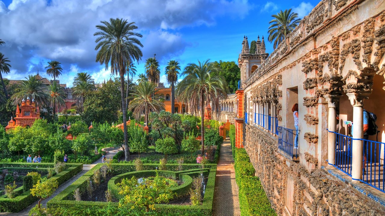 alcazar seville gadens