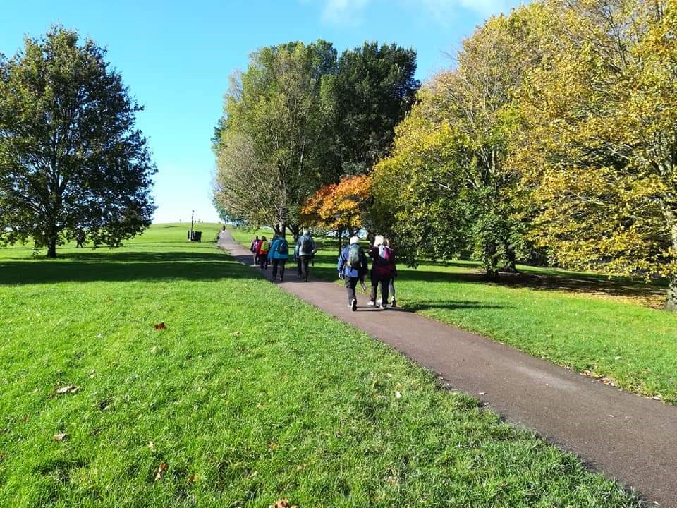 linda_walk_kingsx_kensington03