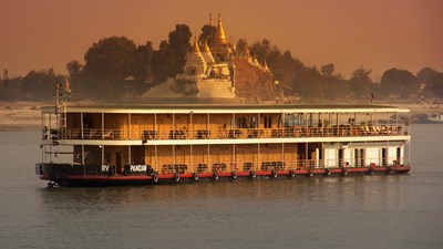 India: Kolkata & The Lower Ganges River Cruise