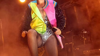 Tribute pink